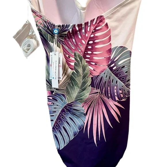 NWT Bleu by Rod Beattie
It's A Breeze Bandeau One-Piece Swimsuit size 10 - Picture 5 of 8